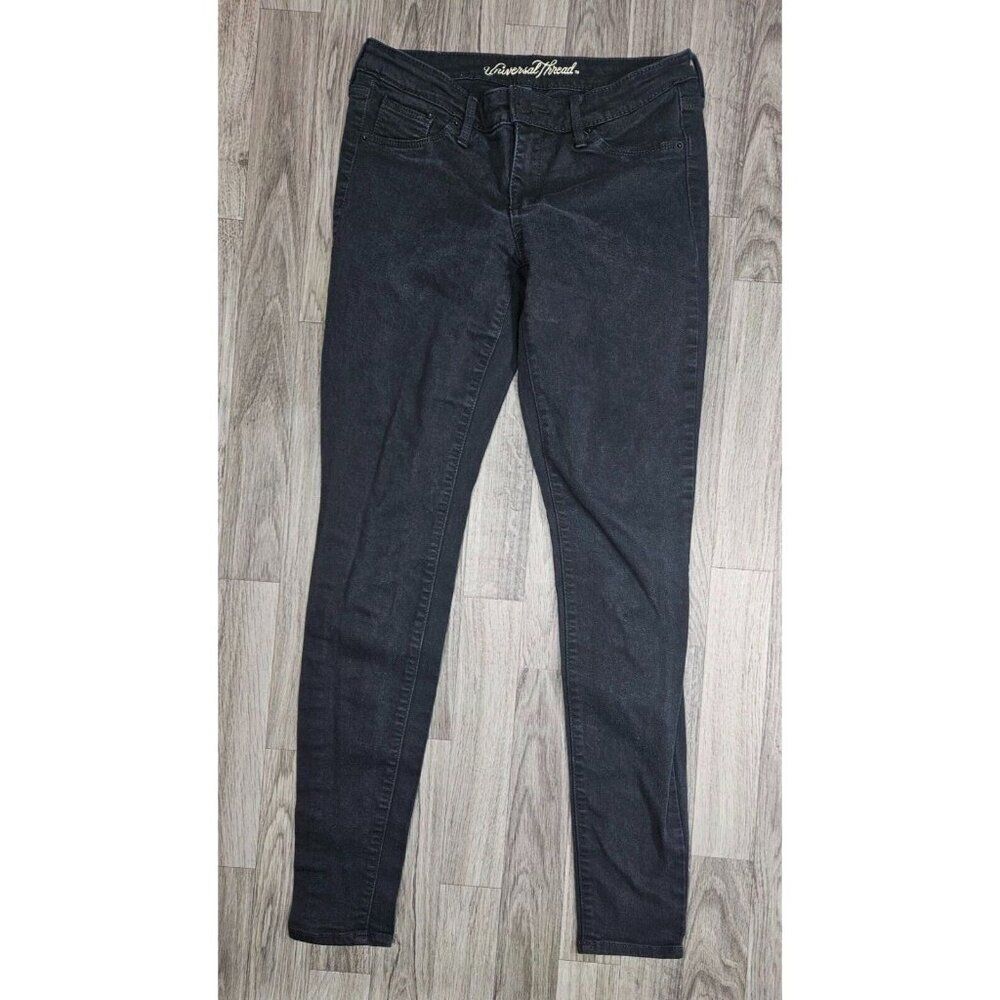 Universal Thread Women Size 2 / 26 Long Mid Rise Black Grey Denim Jeans Jeggings